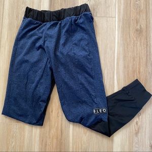 Fleo Two Tone Joggers Size Small preloved